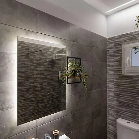 Luxury Rooftop Apartament Larissa